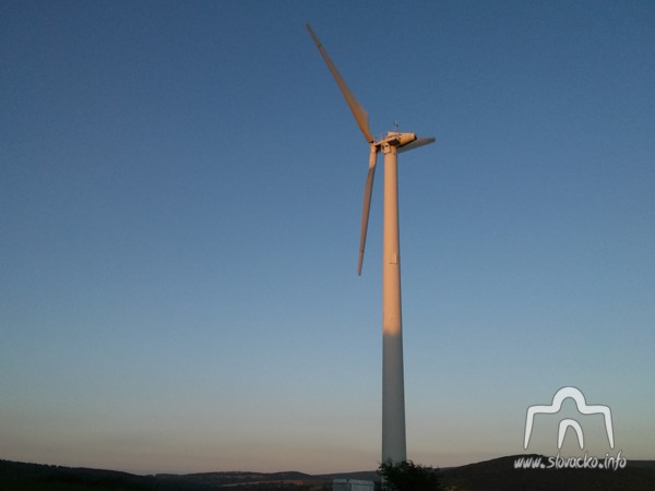 Větrná elektrárna u Kuželova